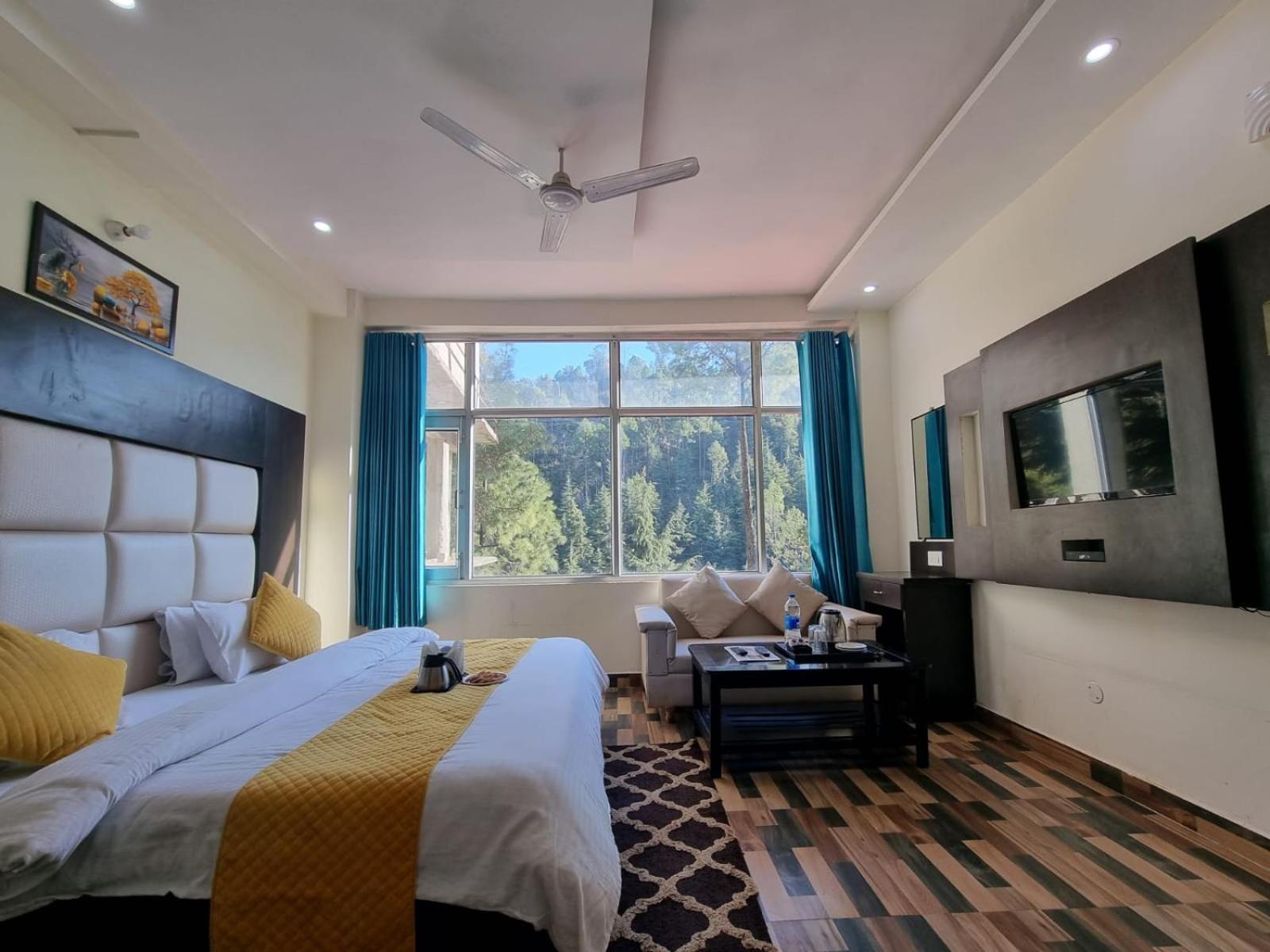 Hotel Stay Well Banikhet Dış mekan fotoğraf