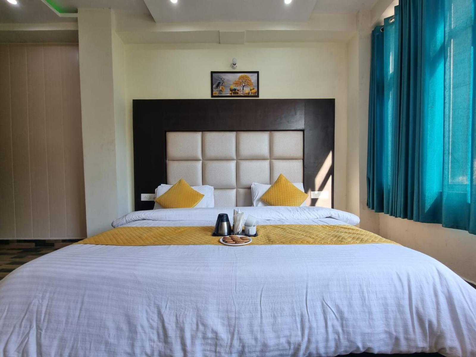 Hotel Stay Well Banikhet Dış mekan fotoğraf