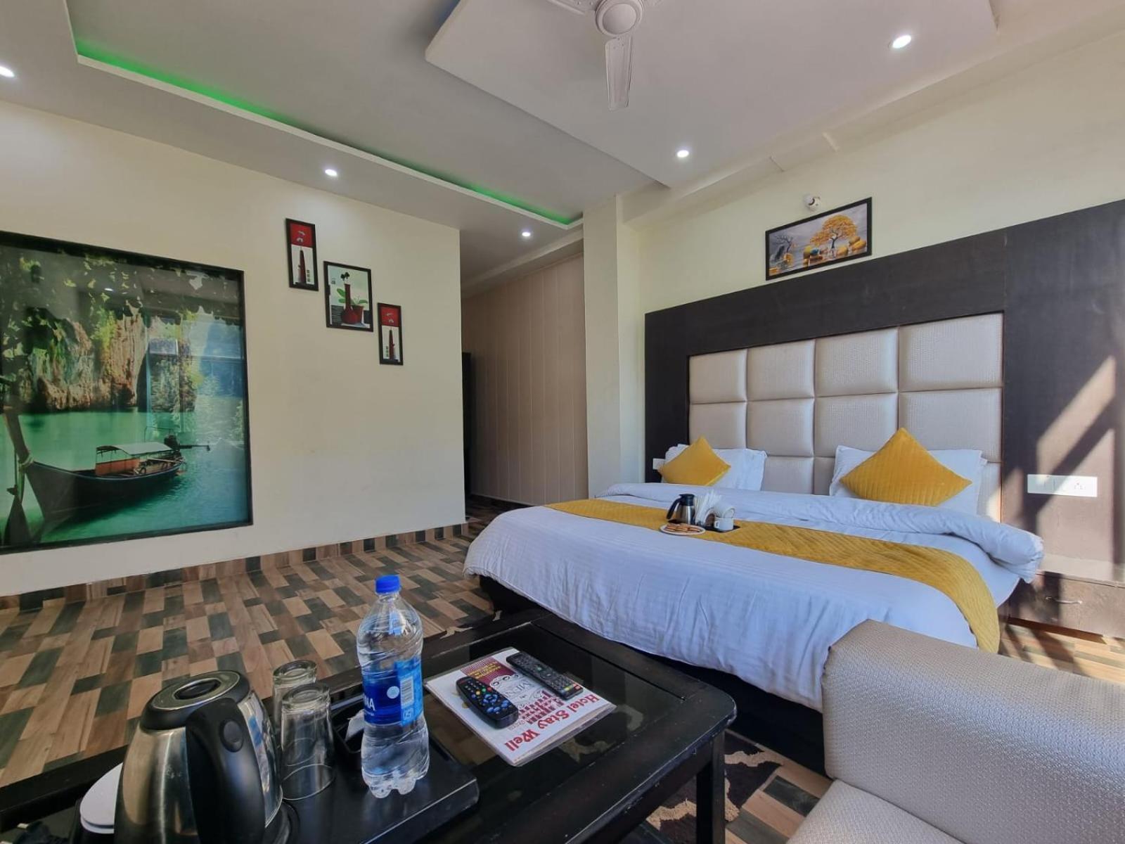 Hotel Stay Well Banikhet Dış mekan fotoğraf